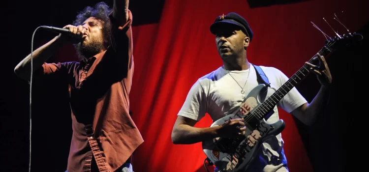 El día que los grandes del rock apoyaron a Rage Against The Machine para llegar al Nº 1