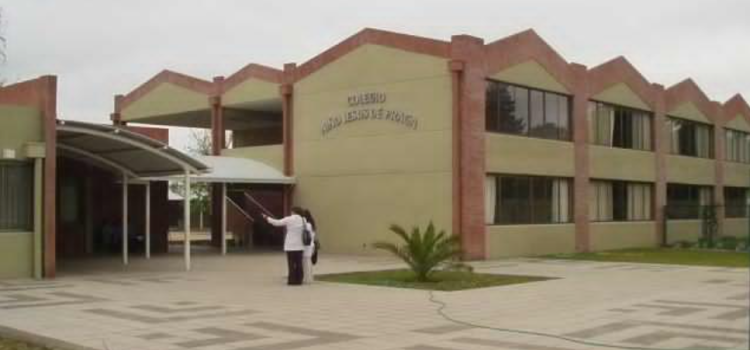 Con diversas actividades el Colegio Niño Jesús de Praga celebra sus cien años de vida