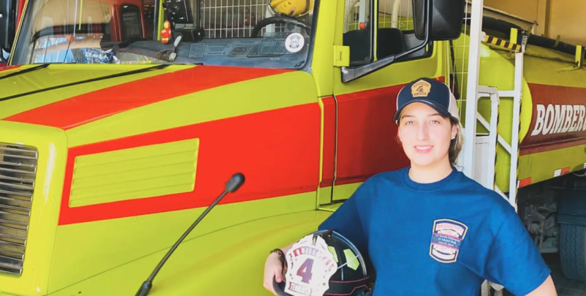 Fiorella Ajraz Bravo es maquinista de Bomberos de Quillota