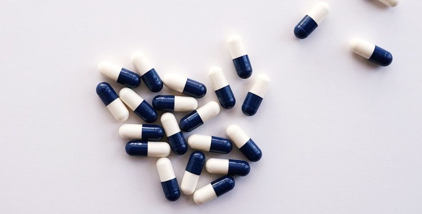 Familia busca tratamiento para niña con extraña enfermedad