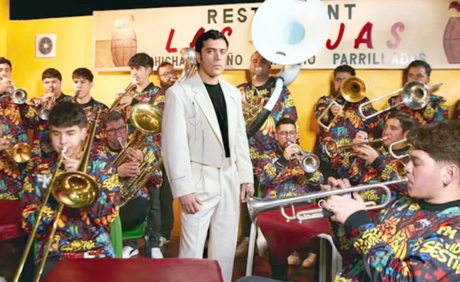 Con ritmos andinos: Gepe reinventa su éxito “Bomba Chaya”