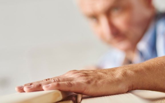 Parkinson: el temblor no es la única señal de alerta