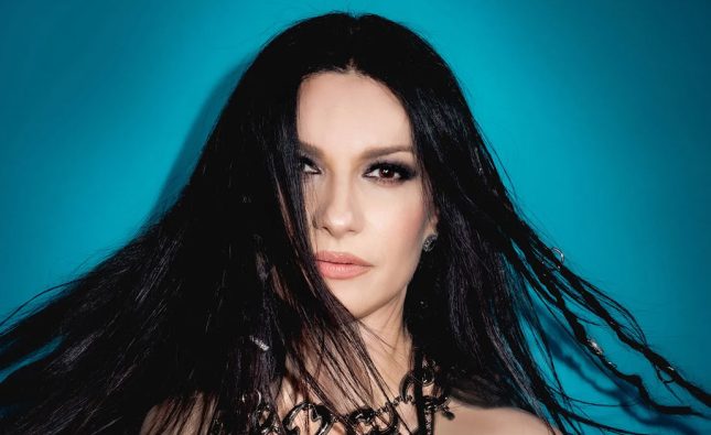 Laura Pausini se bajaría de Viña 2027 y apuntan a la productora Bizarro