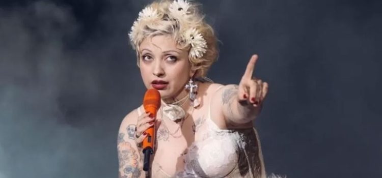 Mon Laferte actuará en los Latin Grammy 2026 con seis nominaciones