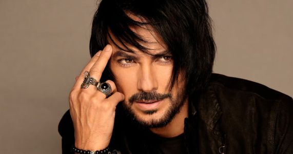 Beto Cuevas cumplió 59 años enfocado en nuevos proyectos