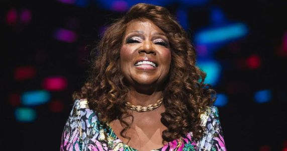 Gloria Gaynor cumplió 83 años: el legado incombustible de la reina disco