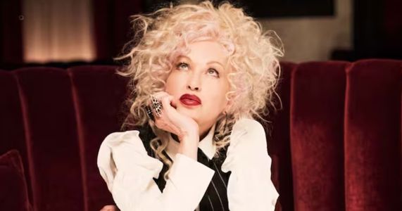 Cyndi Lauper lanza edición de lujo de “True Colors”